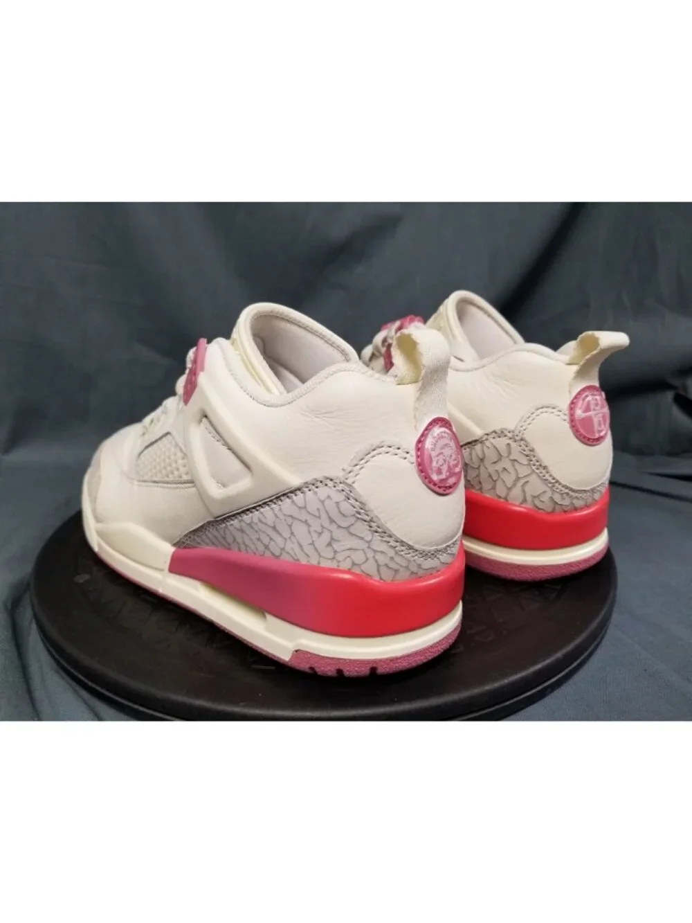 Jordan Spizike Low Sneakers IR1836 103 Women's Size 7 NEW NO BOX!